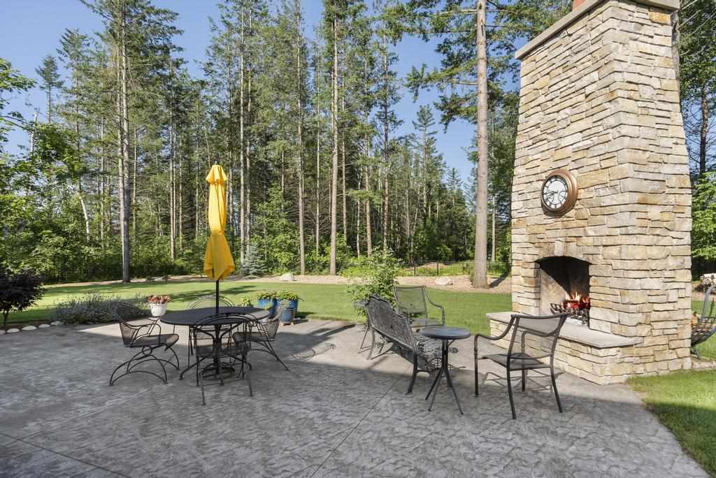 1147 Autumn Lane Petoskey MI 49770