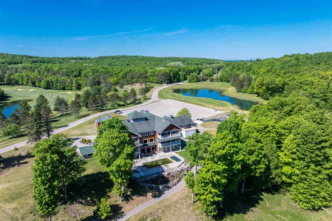 2418 Hawks Eye Drive Bellaire MI 49615