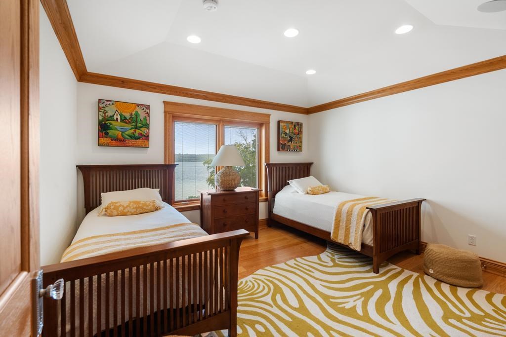 3248 Glenwood Beach Drive Boyne City MI 49712