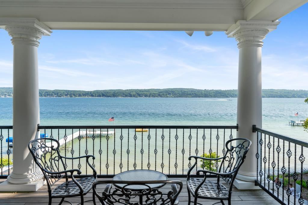 3248 Glenwood Beach Drive Boyne City MI 49712