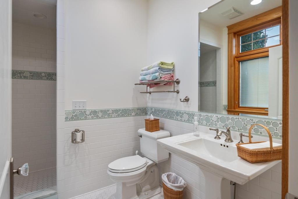 3248 Glenwood Beach Drive Boyne City MI 49712