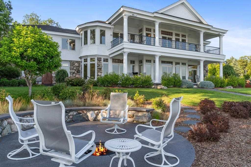 3248 Glenwood Beach Drive Boyne City MI 49712