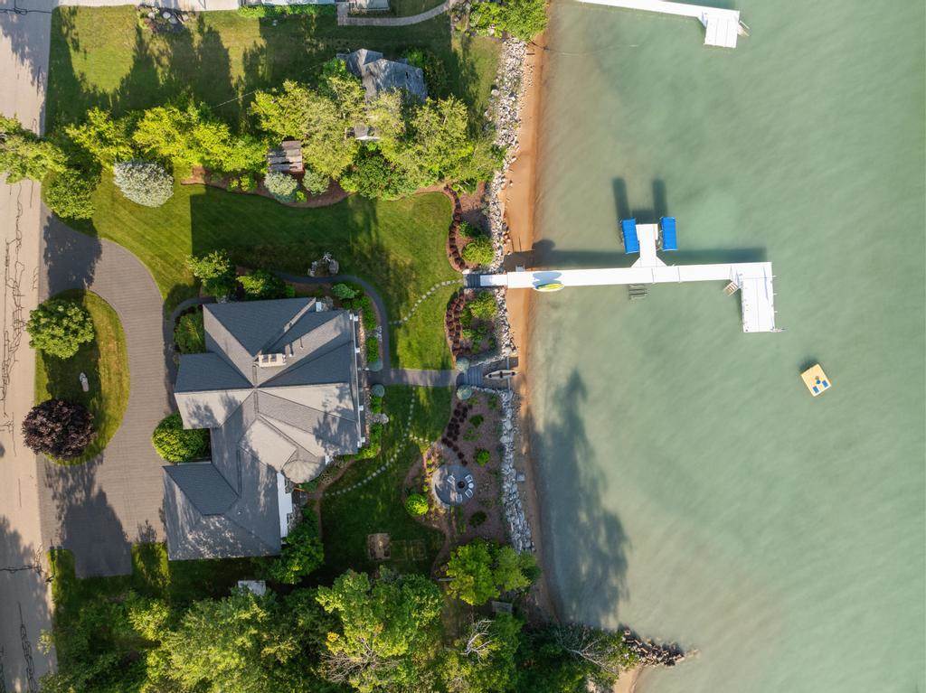 3248 Glenwood Beach Drive Boyne City MI 49712