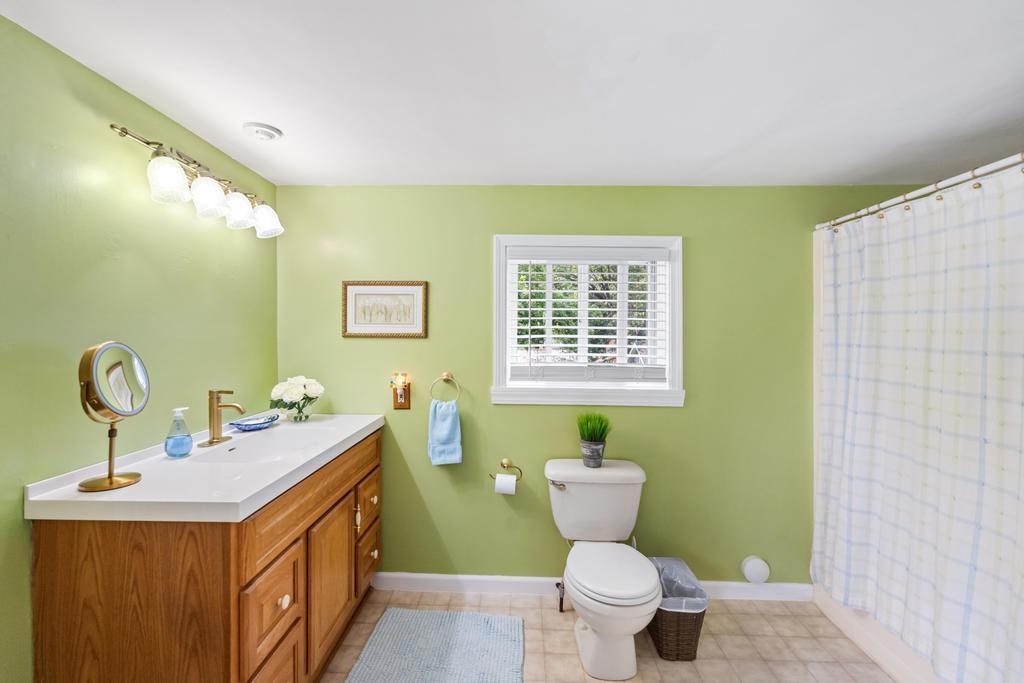 5036 Cook Avenue Conway MI 49722