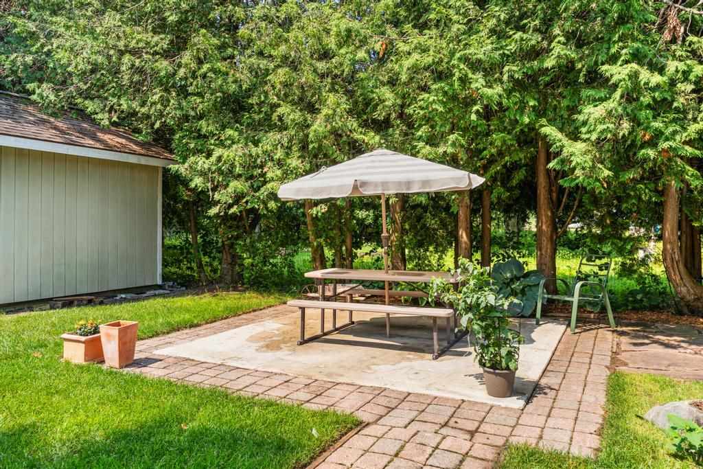 5036 Cook Avenue Conway MI 49722
