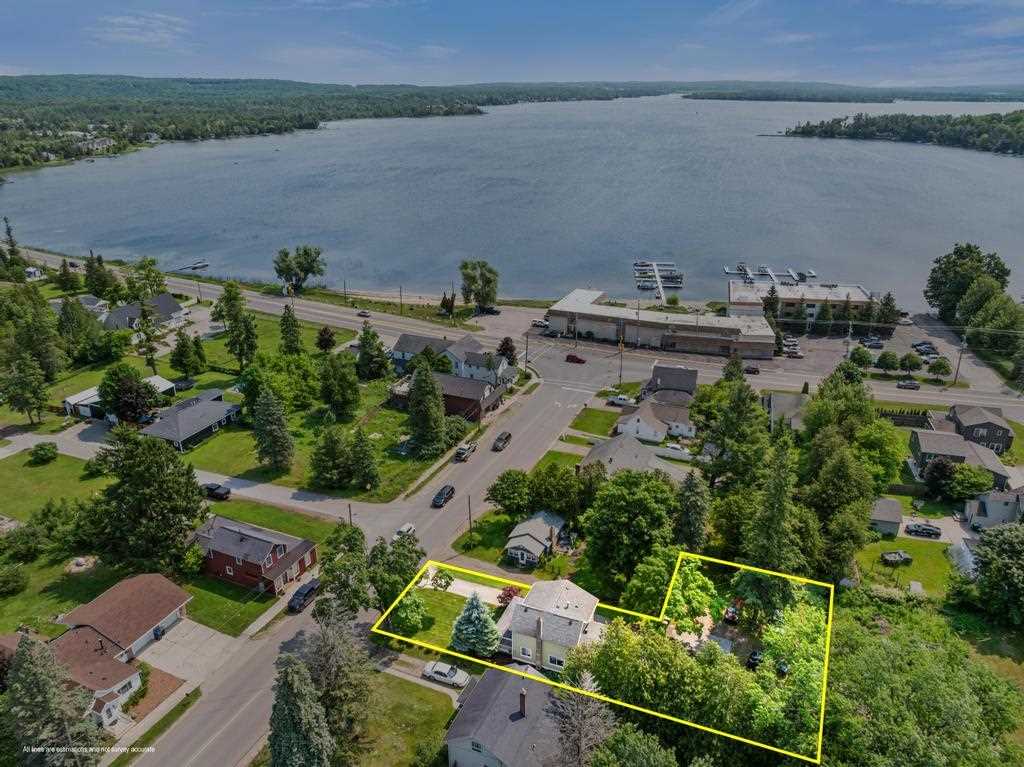 5036 Cook Avenue Conway MI 49722