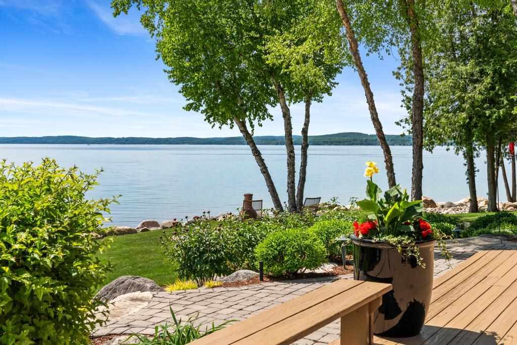 05520 Horton Creek Drive Charlevoix MI 49720