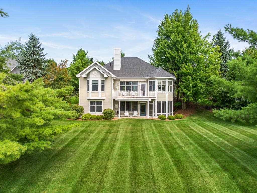 4171 Lakeview Harbor Springs MI 49740