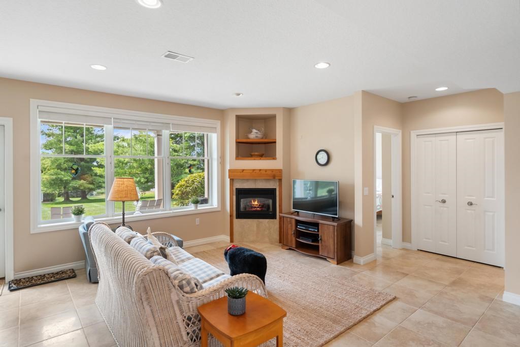 4171 Lakeview Harbor Springs MI 49740