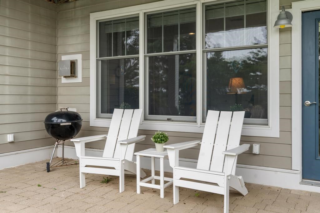 4171 Lakeview Harbor Springs MI 49740