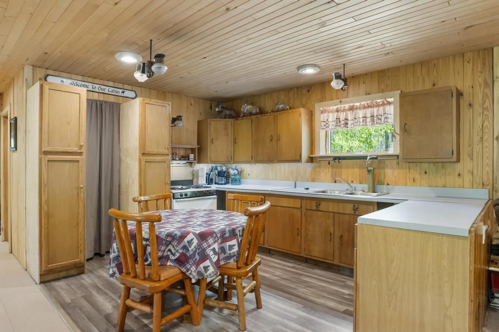 03221 Krause Road Petoskey MI 49770