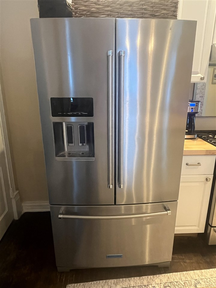 617 Harvey Street Petoskey MI 49770-0000