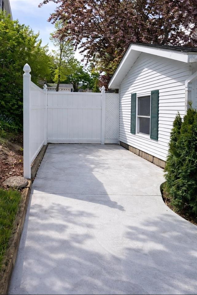 617 Harvey Street Petoskey MI 49770-0000