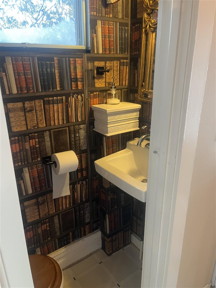 617 Harvey Street Petoskey MI 49770-0000