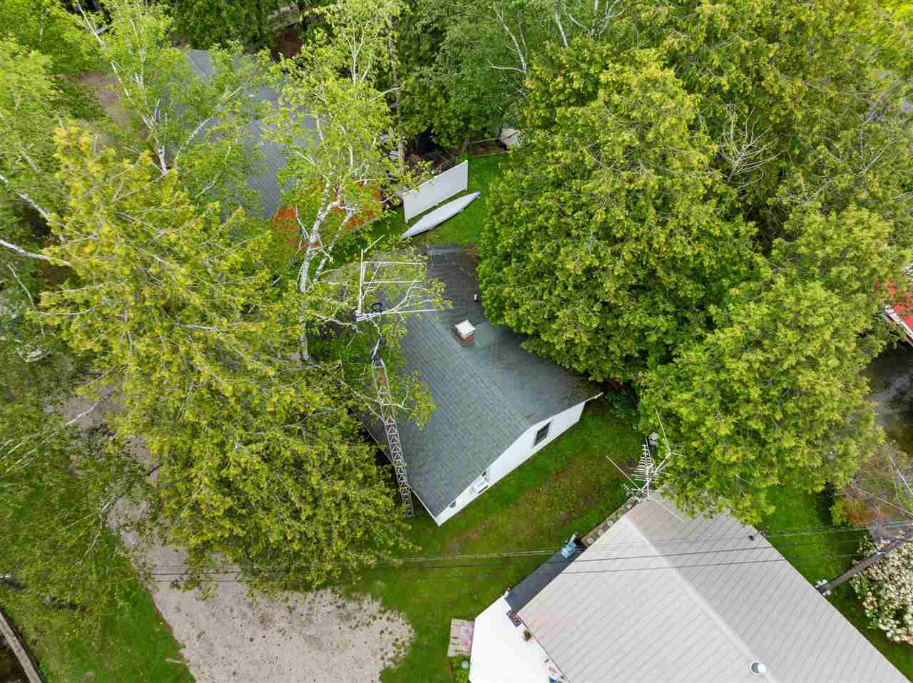 6323 Arthur Street Indian River MI 49749