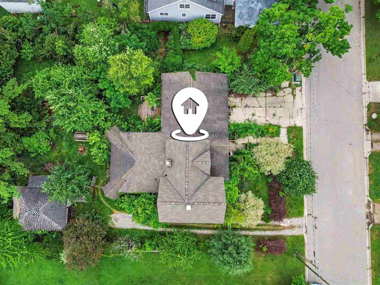 420 Carleton Street Petoskey MI 49770