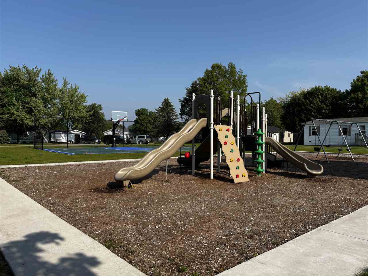 6685 M66 N Charlevoix MI 49720