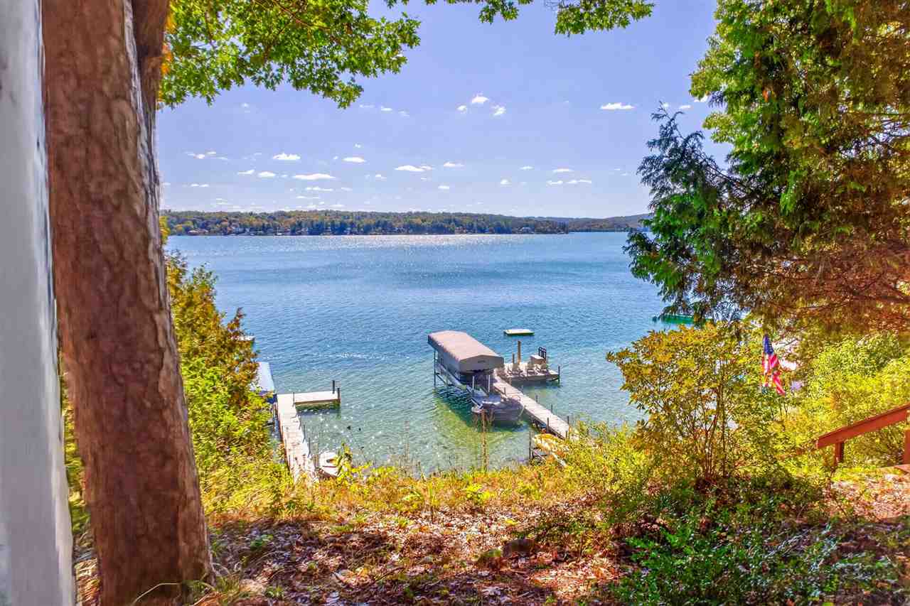 1532 North Shore Drive Walloon Lake MI 49796