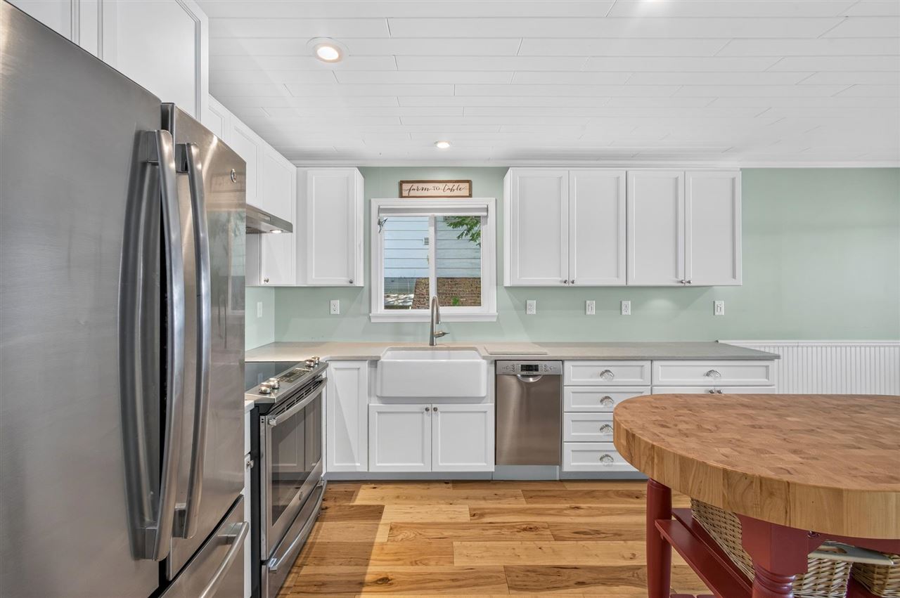 1532 North Shore Drive Walloon Lake MI 49796