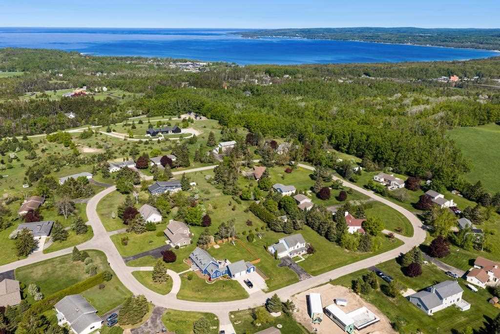 749 Bren Del Drive Petoskey MI 49770