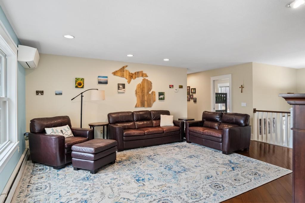 749 Bren Del Drive Petoskey MI 49770