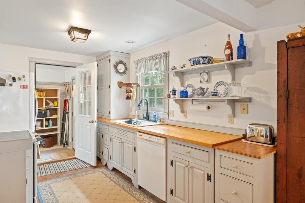 2483 Hidden Valley Lane Charlevoix MI 49720