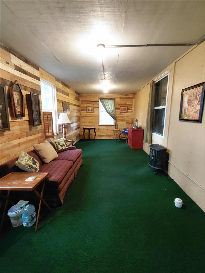 8437 Dunmore Lane Ellsworth MI 49729