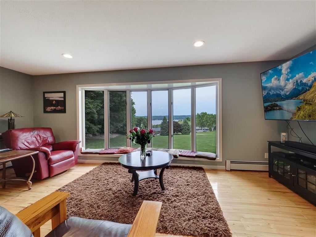 1092 Lac Vue Drive Boyne City MI 49712