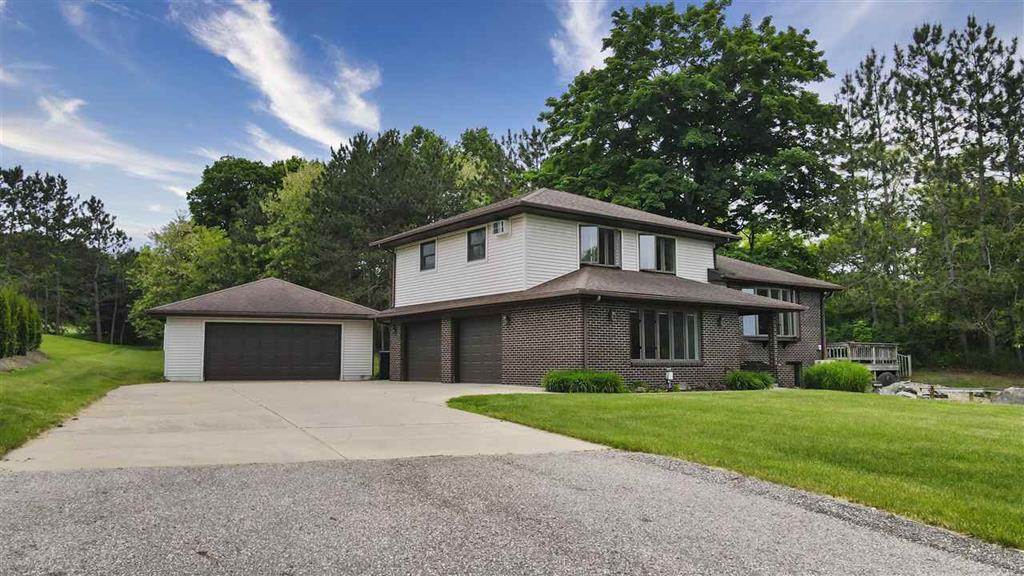 1092 Lac Vue Drive Boyne City MI 49712