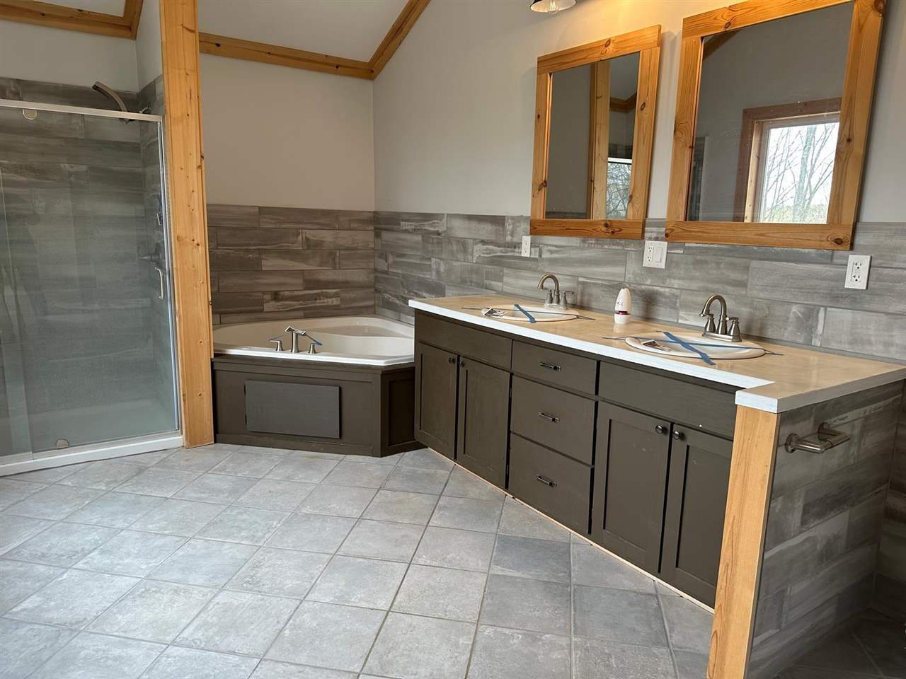 7058 Shade Tree Lane Traverse City MI 49685