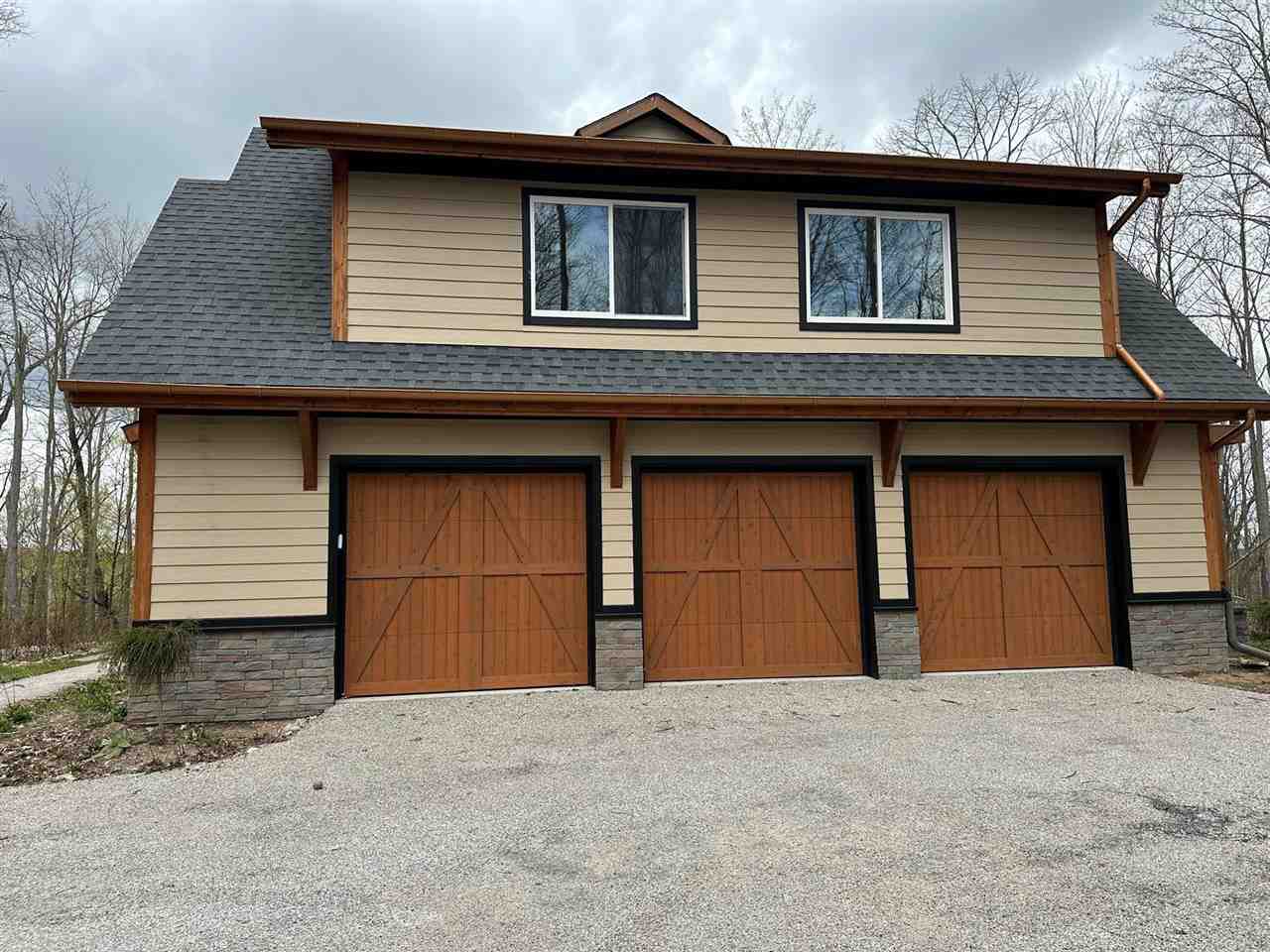 7058 Shade Tree Lane Traverse City MI 49685