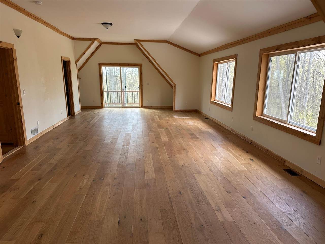 7058 Shade Tree Lane Traverse City MI 49685