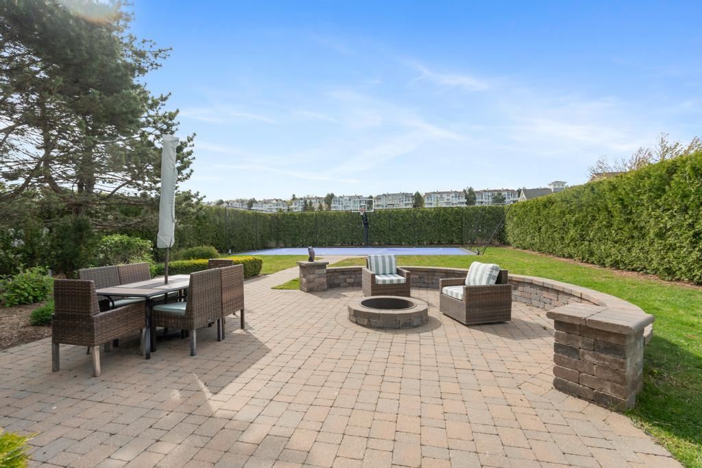 701 E Beach Street Bay Harbor MI 49770