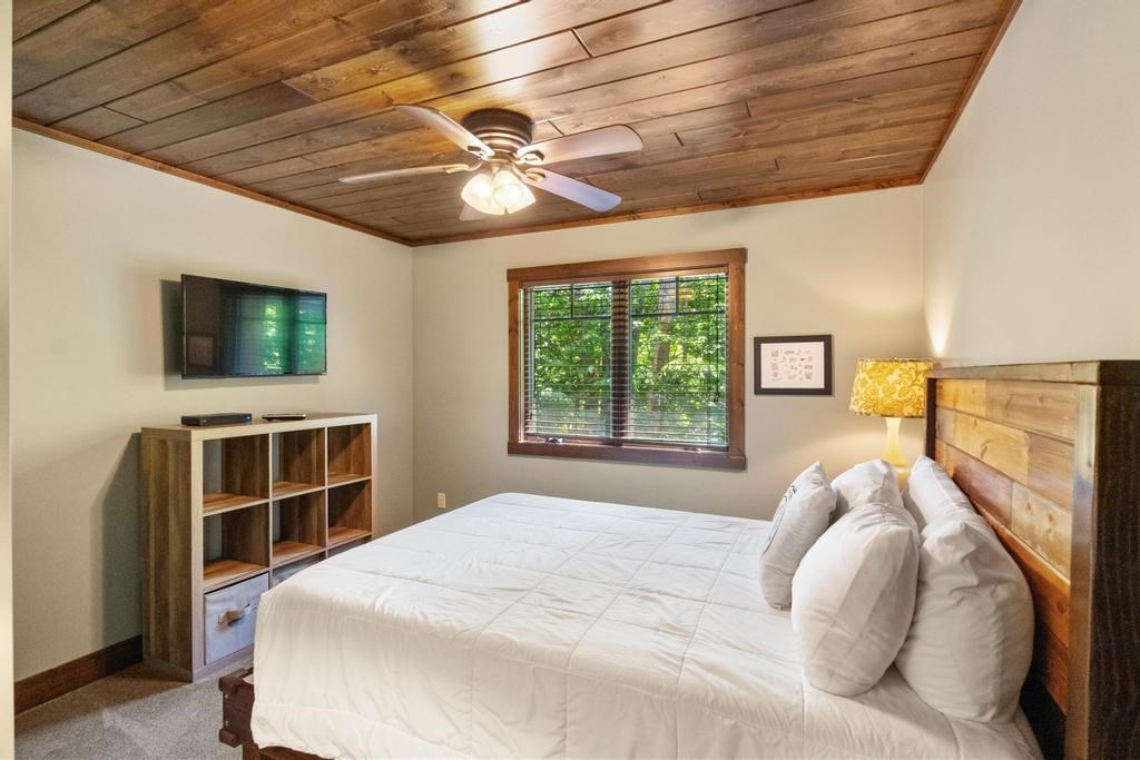 1531 Andover Club Harbor Springs MI 49740