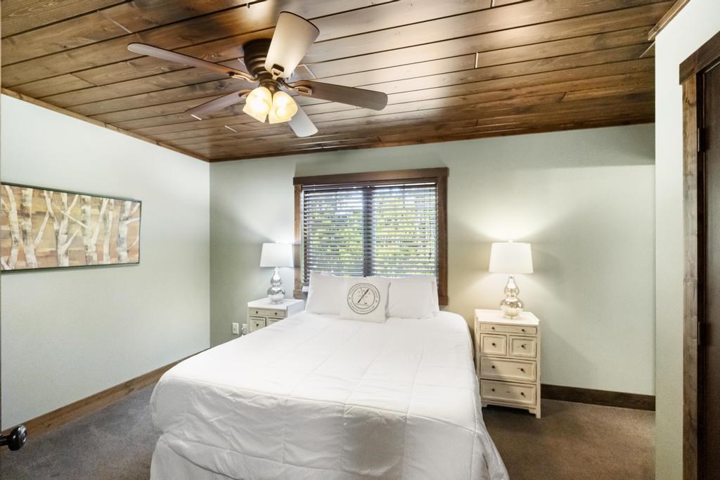 1531 Andover Club Harbor Springs MI 49740