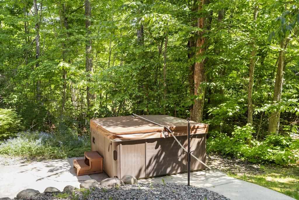1531 Andover Club Harbor Springs MI 49740