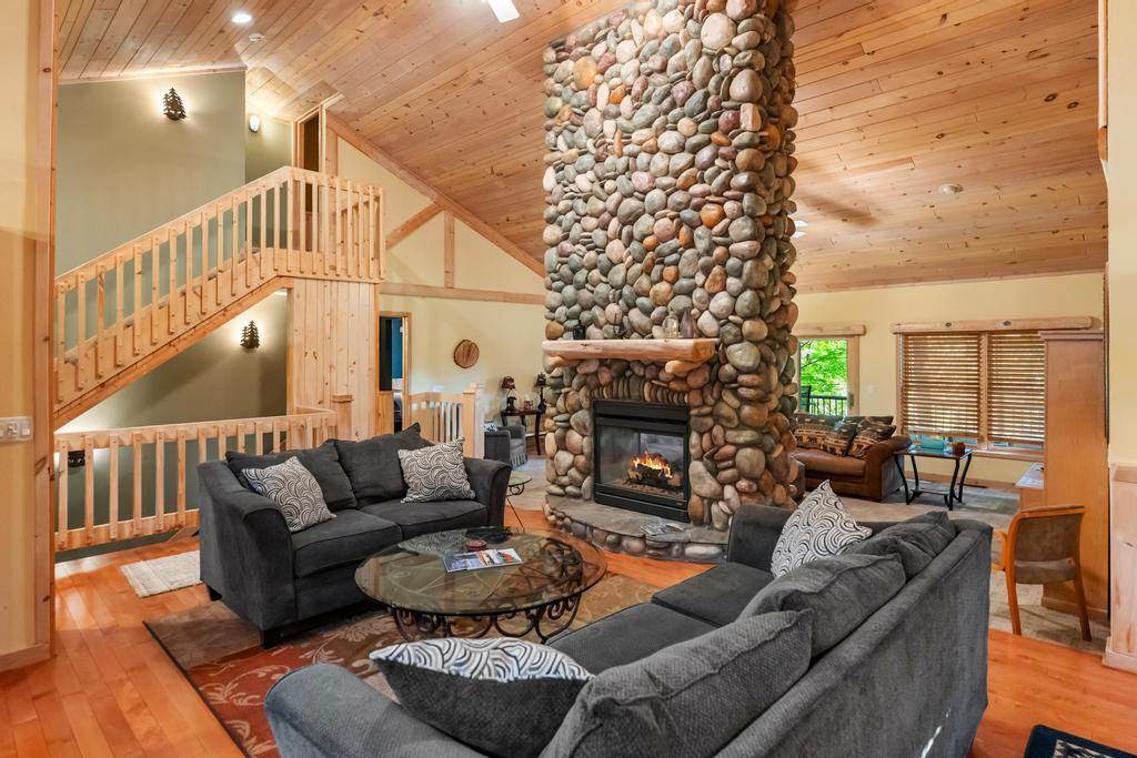 2658 Troon South Bellaire MI 49615