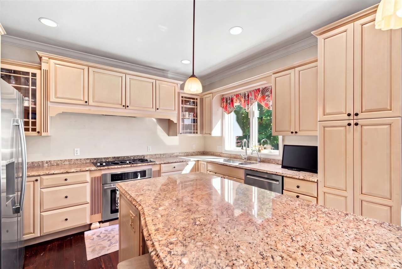 2563 Woodside Drive Petoskey MI 49770