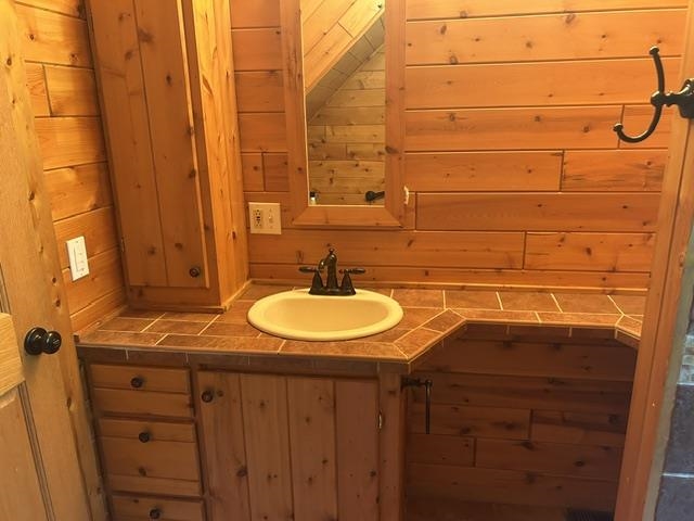 6469 Mill Street Pellston MI 49769