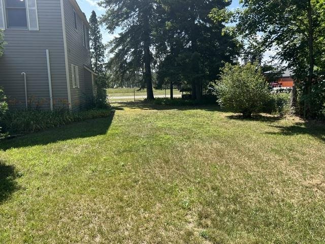6469 Mill Street Pellston MI 49769
