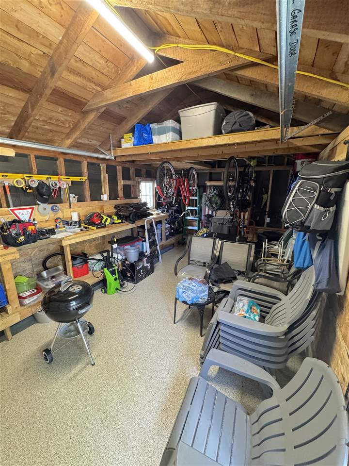 319 1/2 Madison Petoskey MI 49770-9999