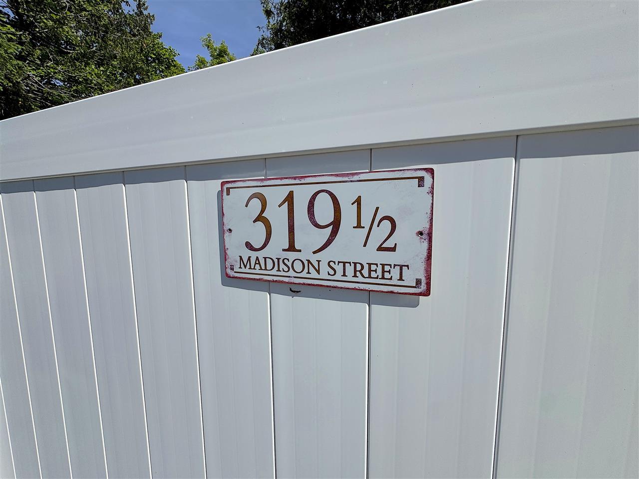 319 1/2 Madison Petoskey MI 49770-9999