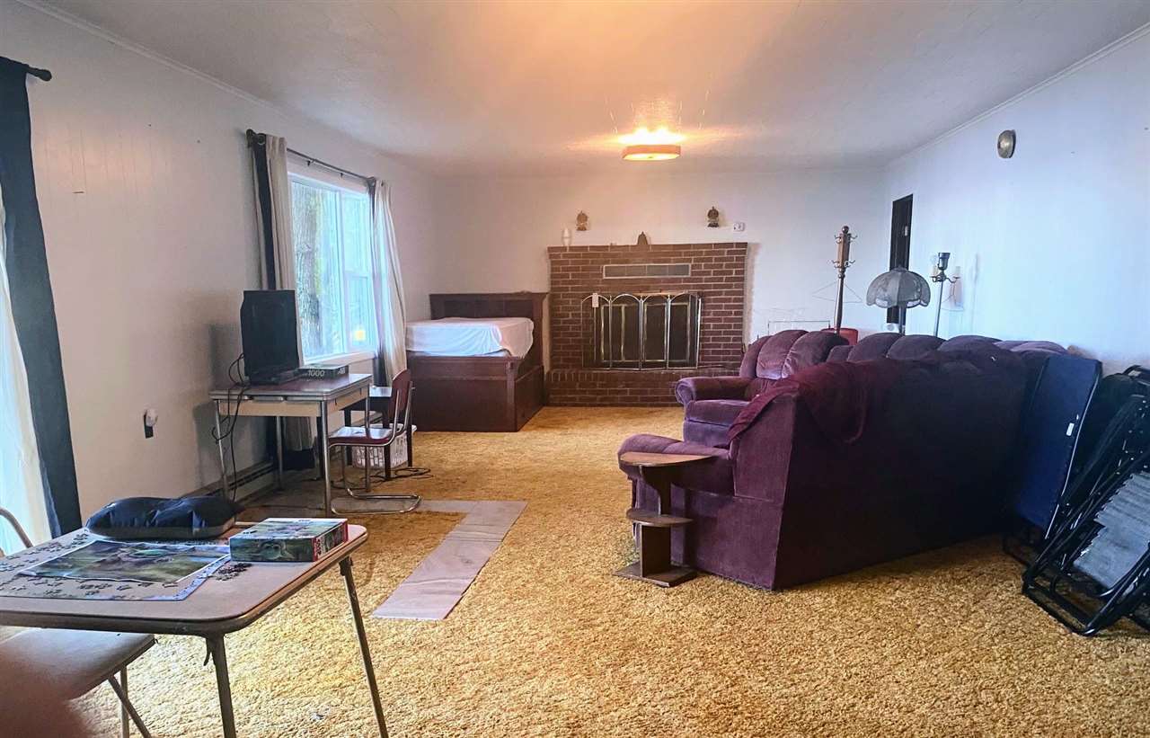 9260 Silver Strand Road Levering MI 49755