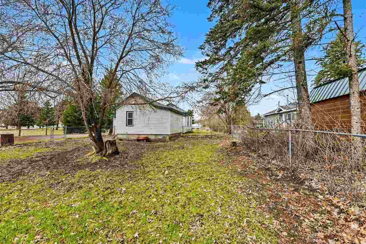 208 N Beech Street Bellaire MI 49615