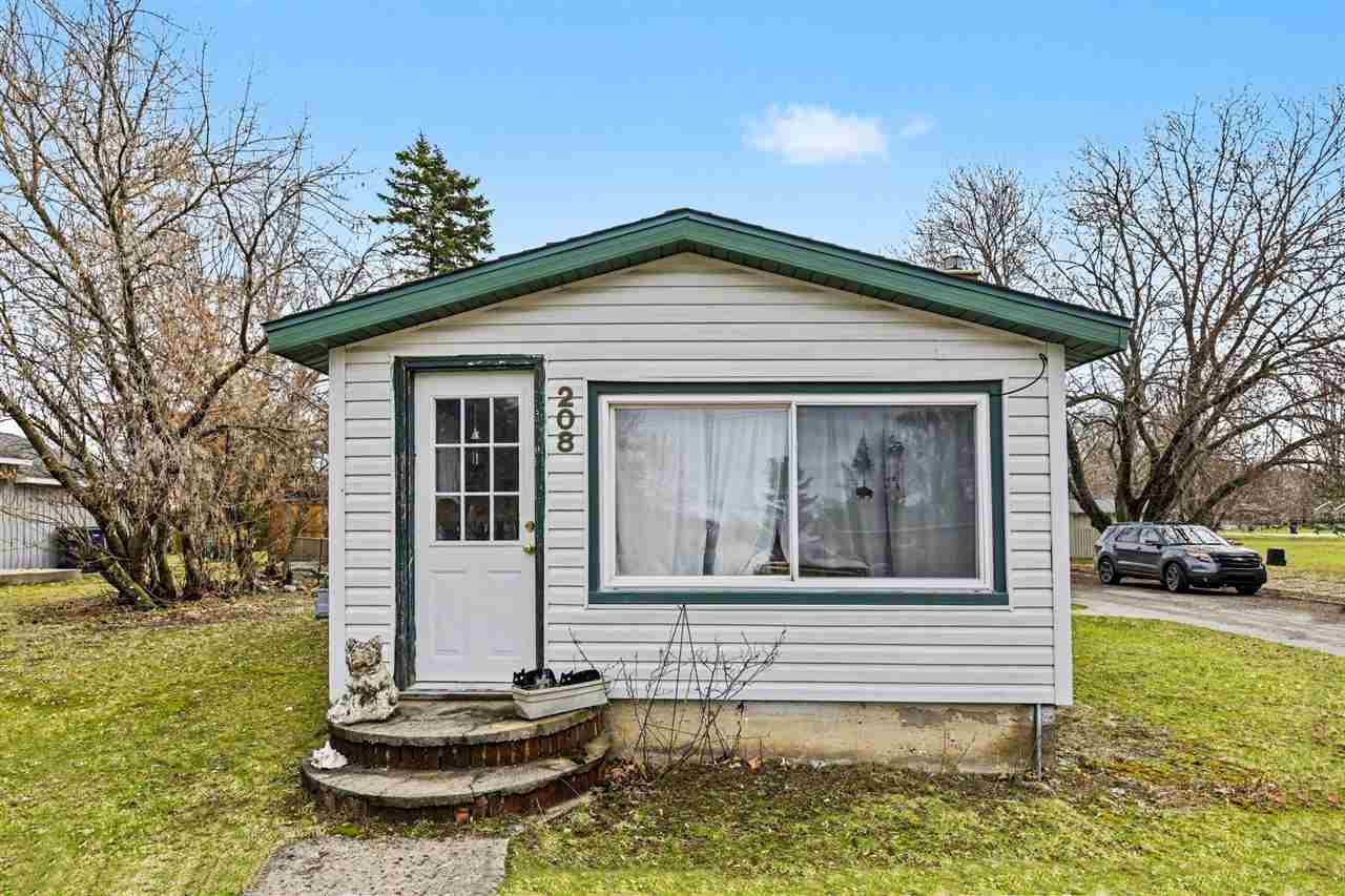 208 N Beech Street Bellaire MI 49615