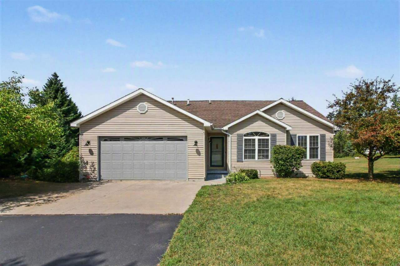 3914 Lorraine Drive Petoskey MI 49770