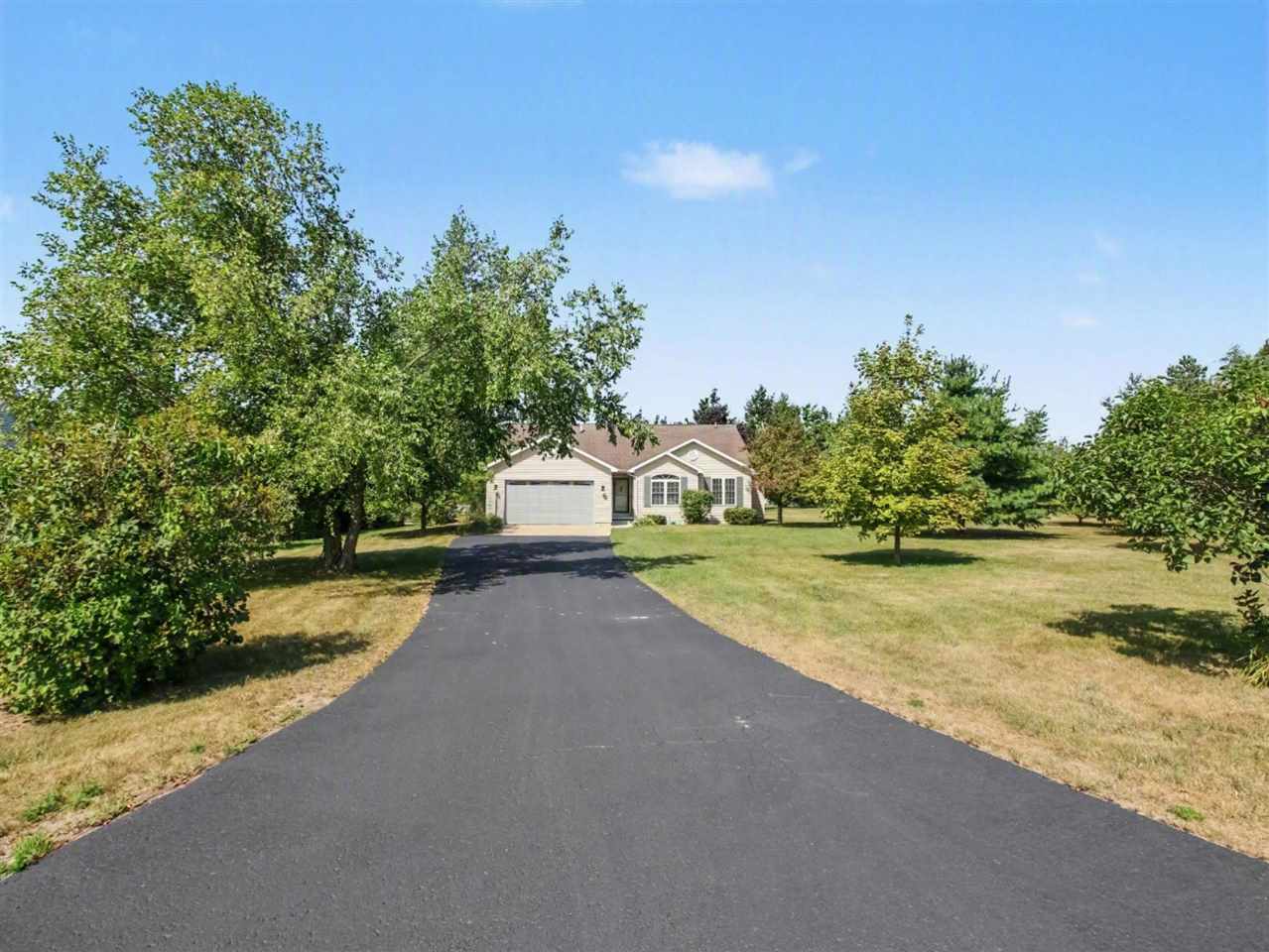 3914 Lorraine Drive Petoskey MI 49770