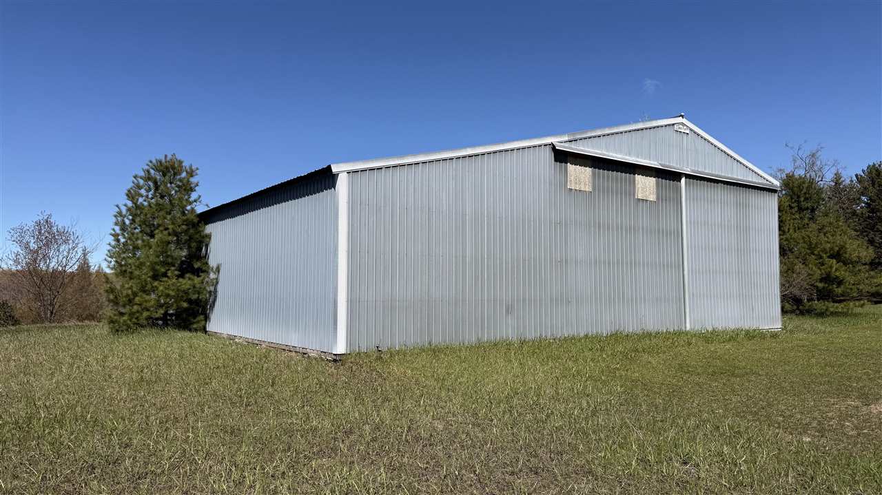 7726 Peebles Road Central Lake MI 49622