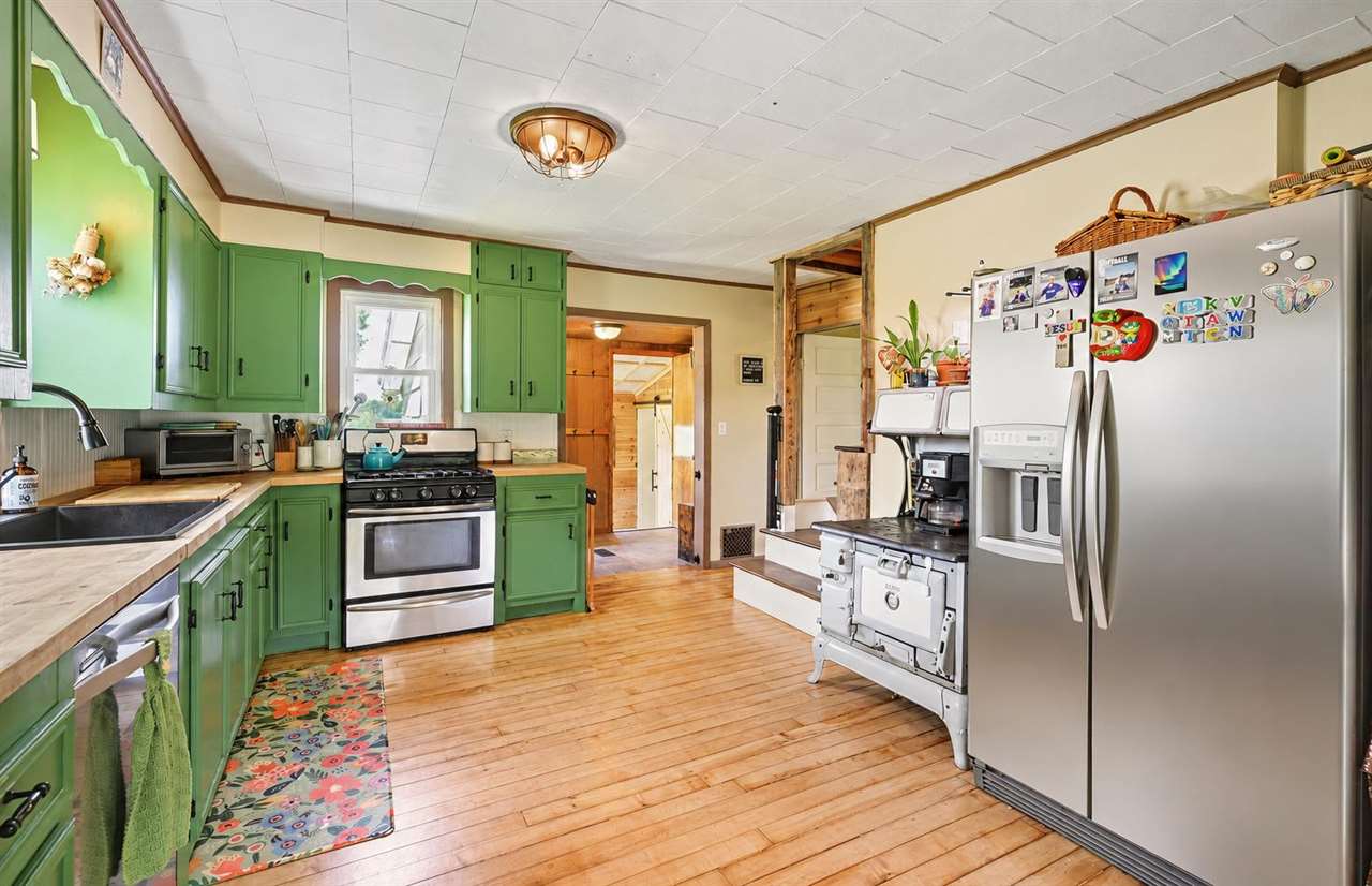 7615 Pleasant Hill Road Ellsworth MI 49729