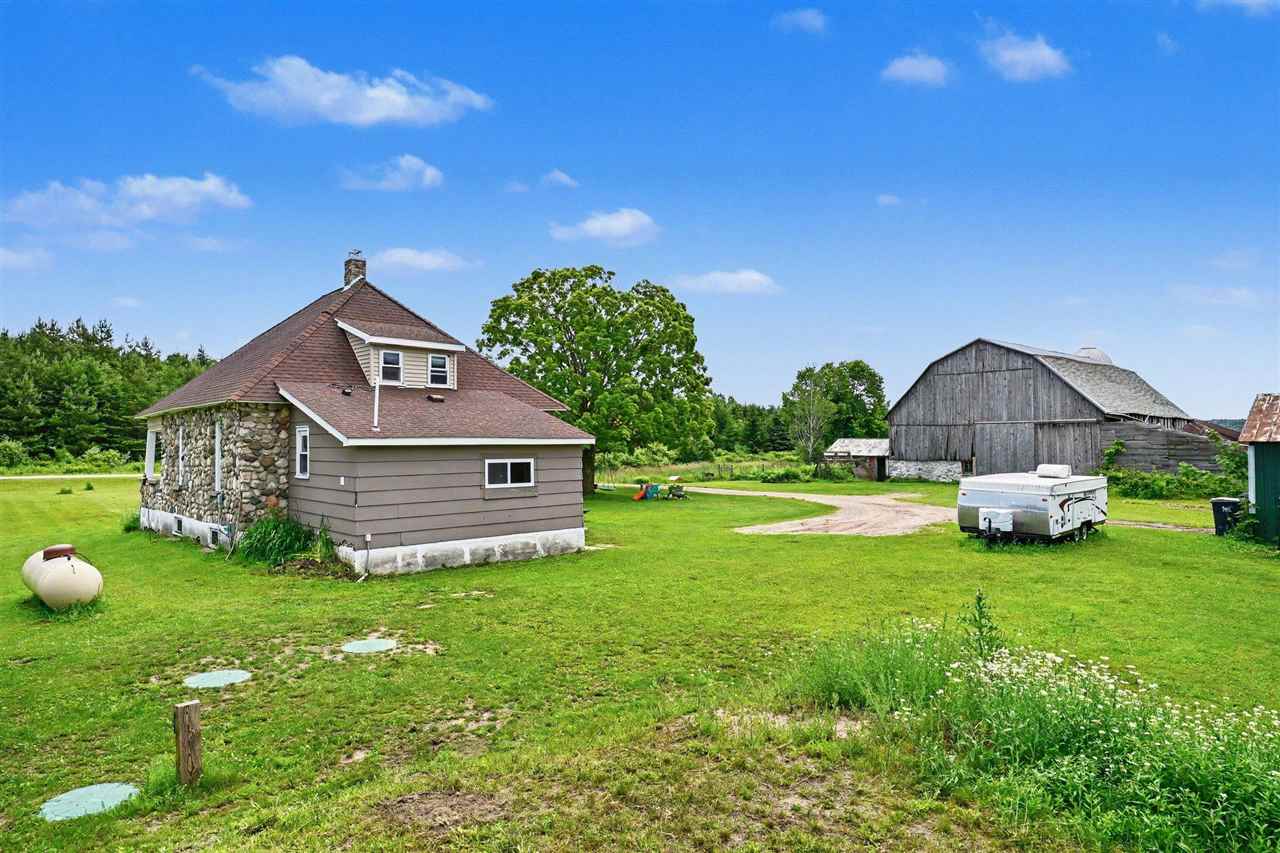 7615 Pleasant Hill Road Ellsworth MI 49729